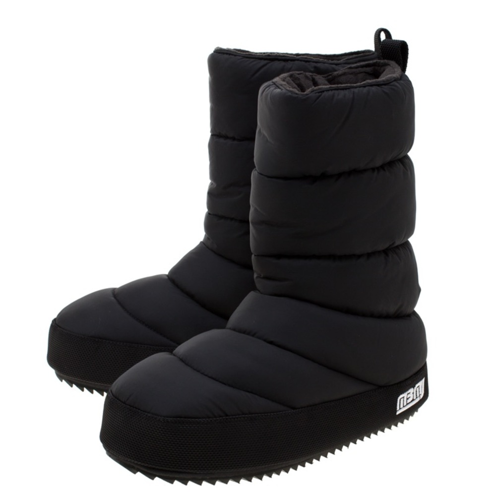 Marc Jacobs Black Howard Tall Snow Boots, Size 5
